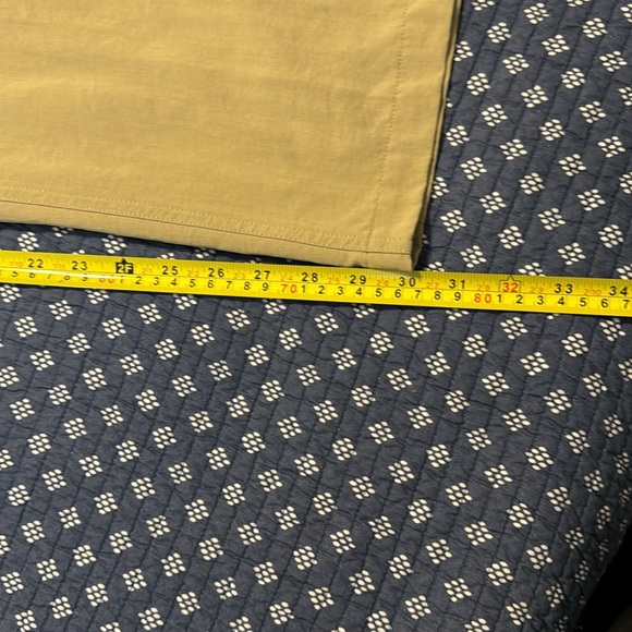 Orvis‎ Pants Mens XL Trout Bum Dri-Fit Tan Khakis Flat Front Straight Leg - Picture 6 of 7